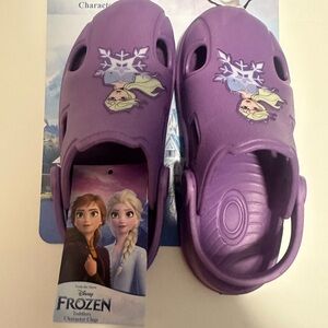 Disney Toddler Girls Purple Clogs with Elsa Frozen Character Size 9-10 New
